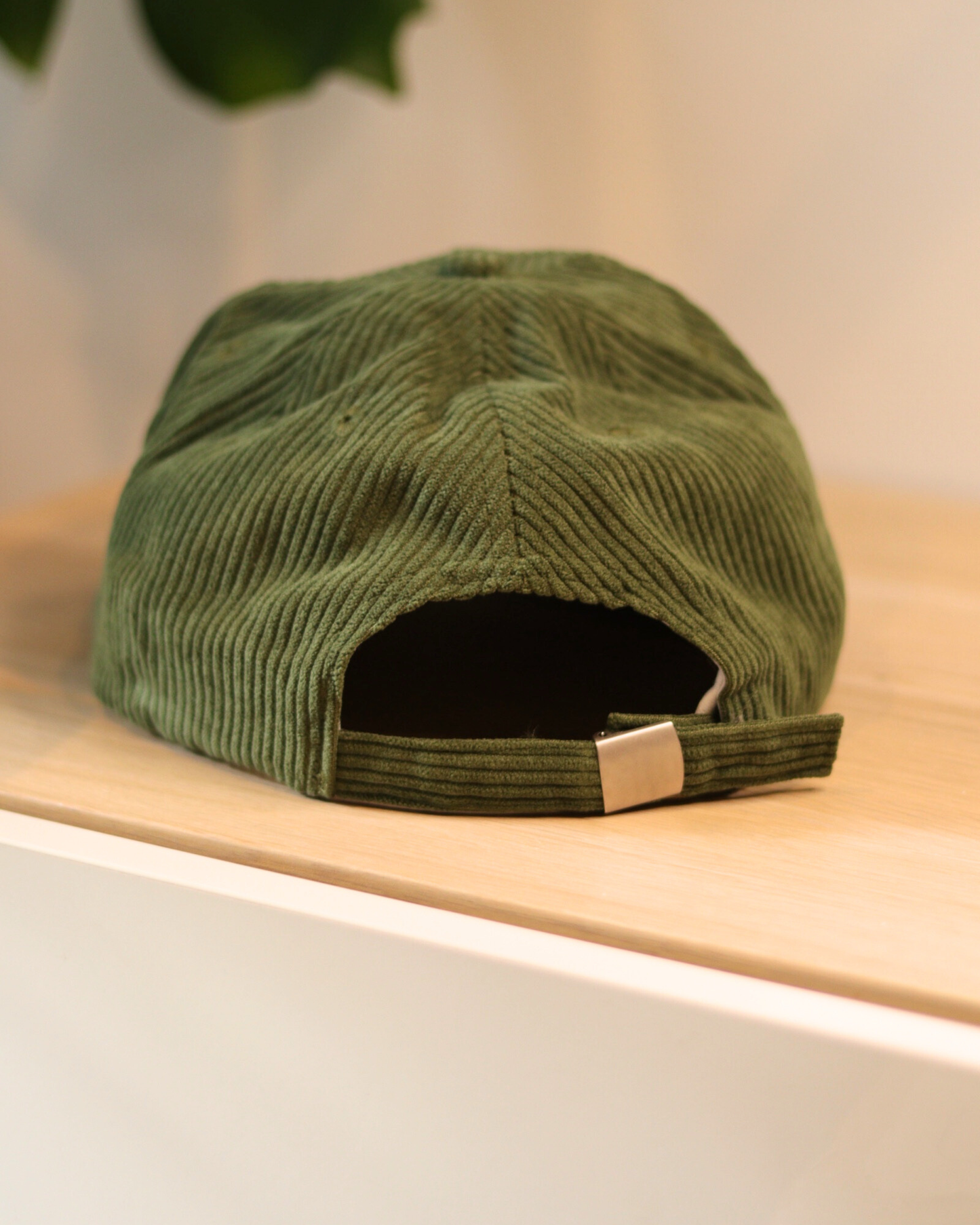Piñña Corduroy - Green Cap