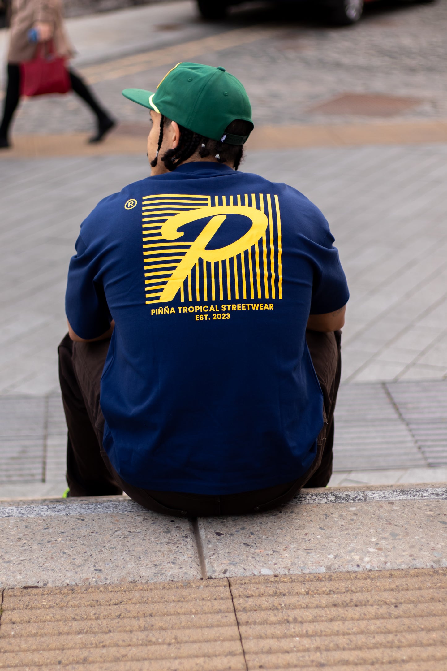 Piñña Halftone Logo Tee - Blue